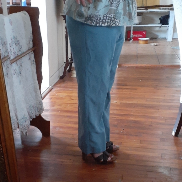 Womans pants - Picture 8 of 8